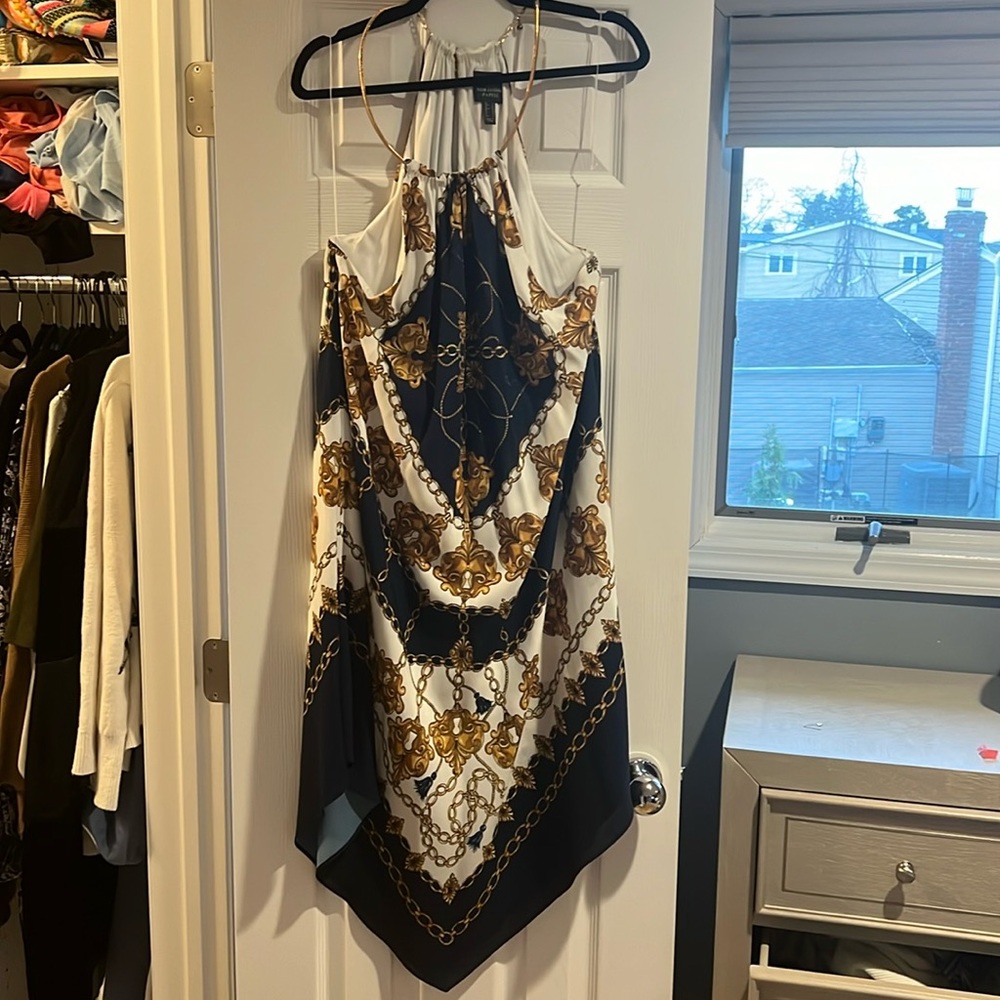 Adrianna Papell Navy and Gold Chain cocktail dress perfect for a summer event!